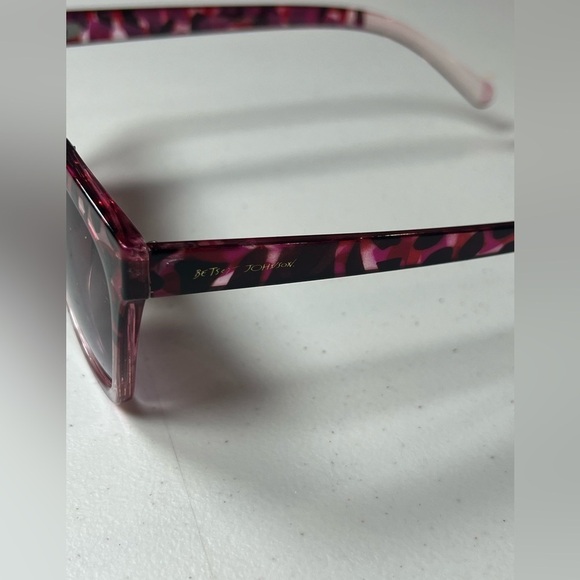 Betsey Johnson Tortoise Shell Geometric Retro Modern MCM Glasses Classic Chic - Picture 8 of 15